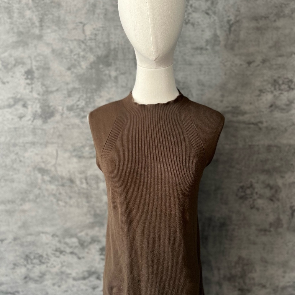 Tahari Green Fitted Tank Top